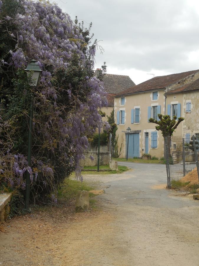 Hotel De L'Abbaye Saint-Savin  Extérieur photo
