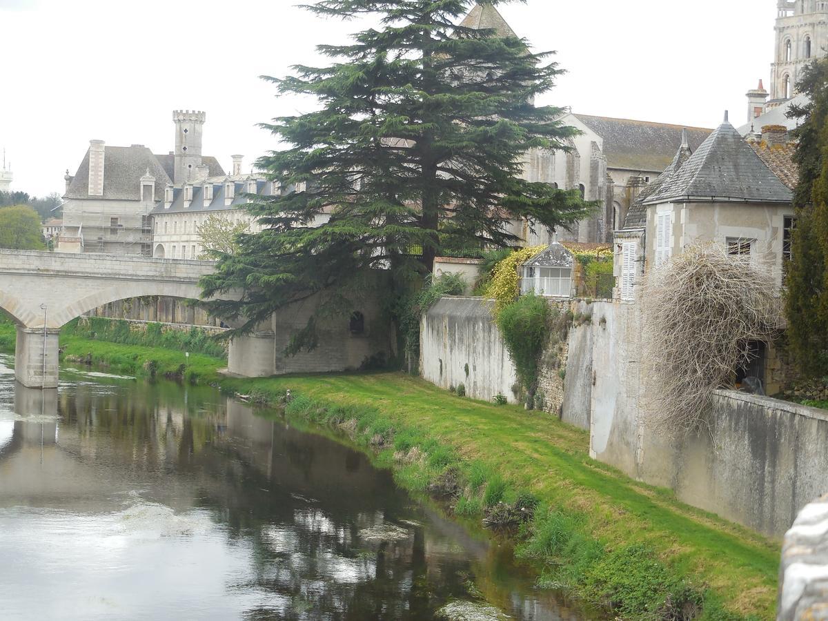 Hotel De L'Abbaye Saint-Savin  Extérieur photo