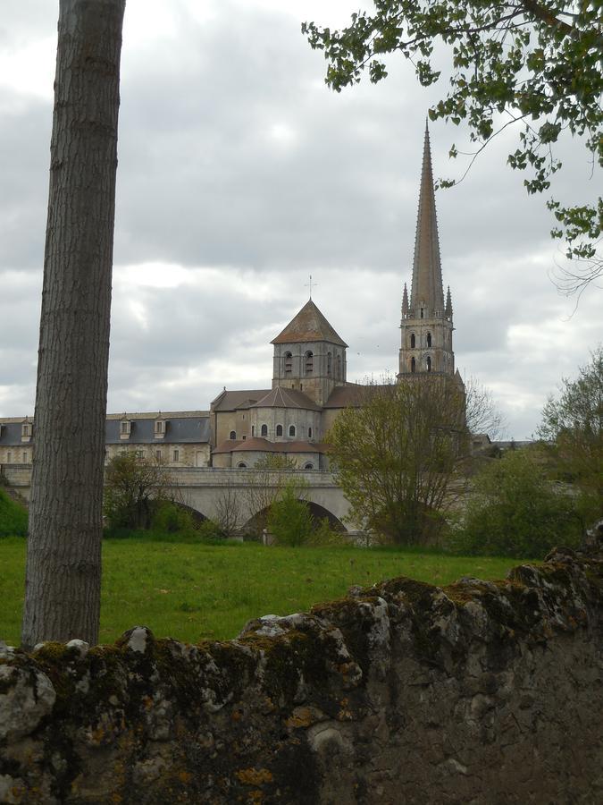 Hotel De L'Abbaye Saint-Savin  Extérieur photo